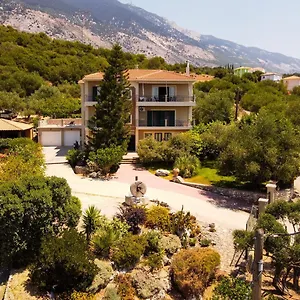 https://evianna-studios.kefaloniahotels.net