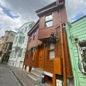New Cherry 2* Istanbul